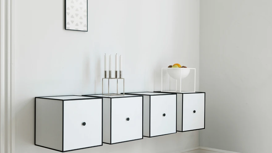 Väikesed kapid Frame. 