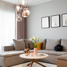 Pastelne koloriit elutoas.