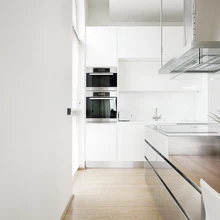 Arclinea köögimööbel esindab ajatut ja minimalistlikku vormikeelt.