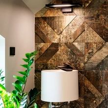 Külaliste WC seinaplaadiga Apavisa Cast Iron Decor Ramp harmoneeruvad Eumari valamu Ovo ja Gessi Equilibro valamusegisti.