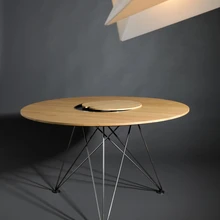 Söögilaud Empyrean, mille keskosast eemaldatava lõikelaua alt avaneb kuumakindel alus (2015).