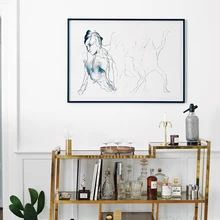 Korteriperenaine hindab tagasihoidlikke toone, nagu sinine ja hall.